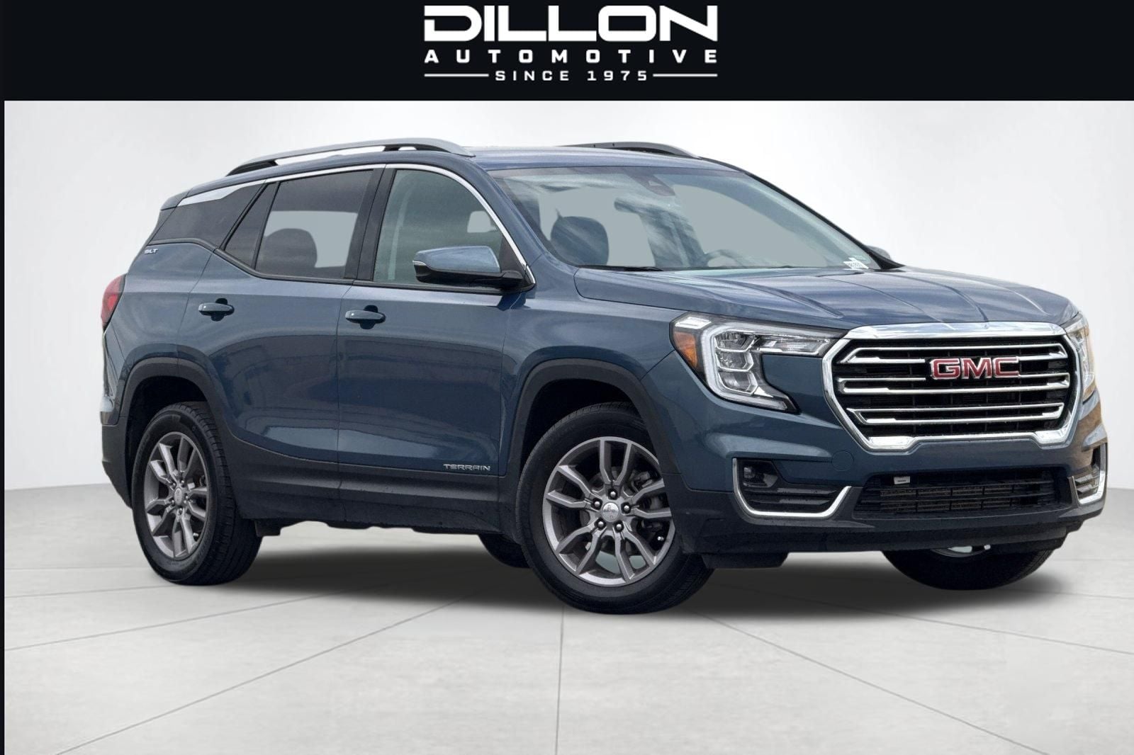 2024 GMC Terrain SLT AWD's photo
