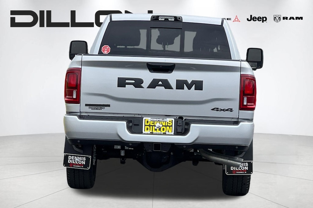 New 2026 Ram 3500 BIG HORN CREW CAB 4X4 6'4 BOX Pickup
