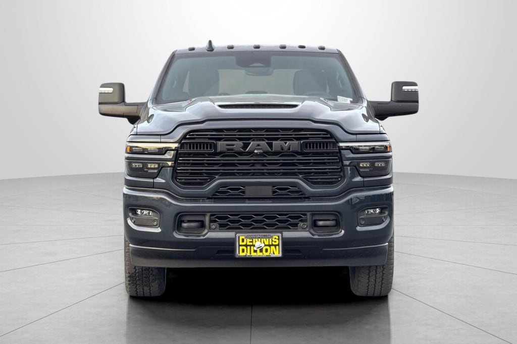 New 2026 Ram 3500 LARAMIE CREW CAB 4X4 6'4 BOX Pickup