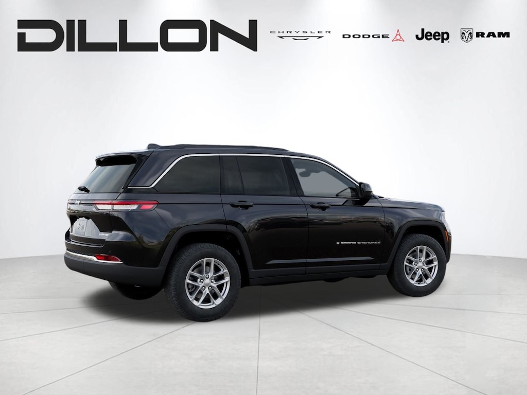 New 2026 Jeep Grand Cherokee LAREDO X 4X4 Sport Utility