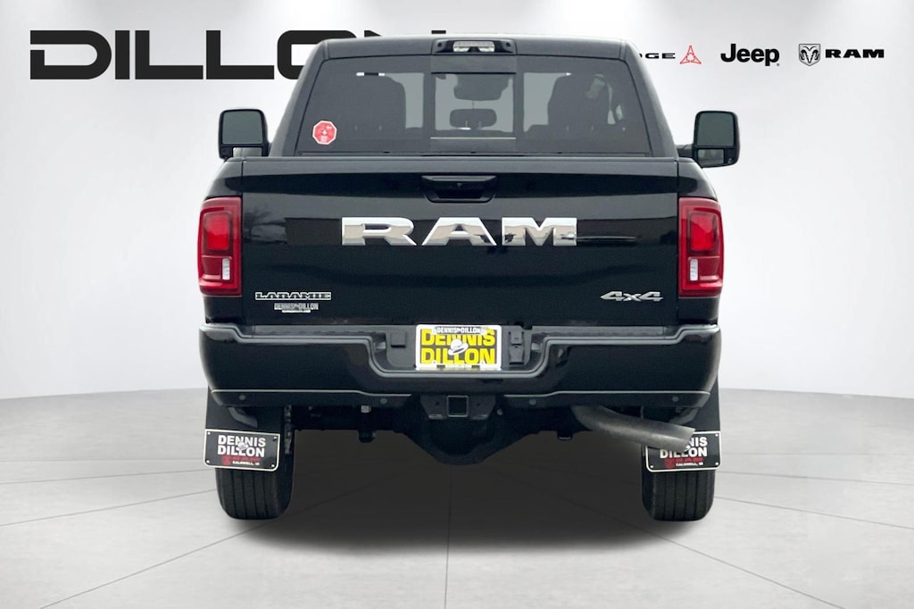 New 2026 Ram 3500 LARAMIE CREW CAB 4X4 8' BOX Pickup