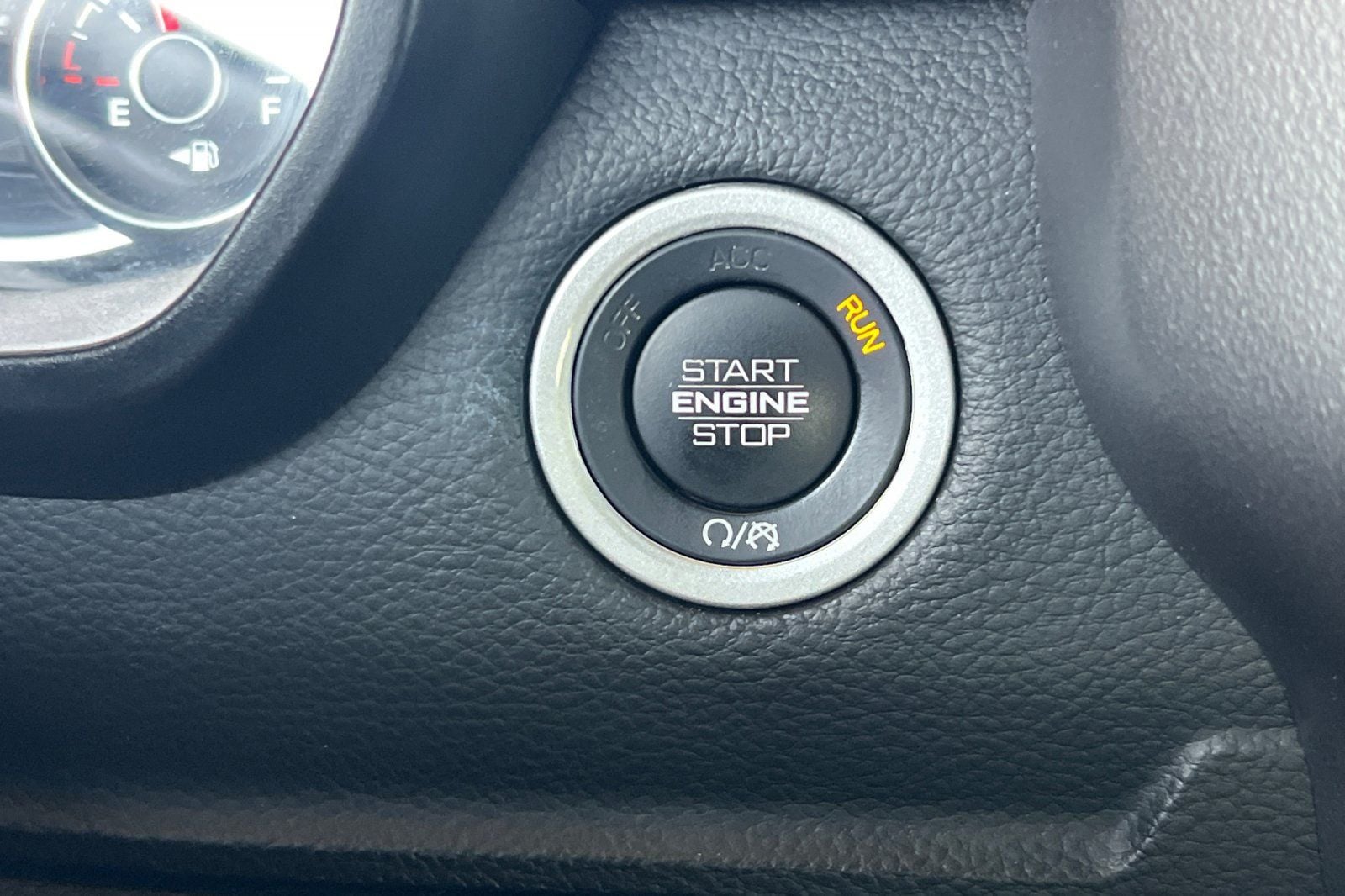 2024 RAM Ram 1500 Pickup Laramie - Photo 22