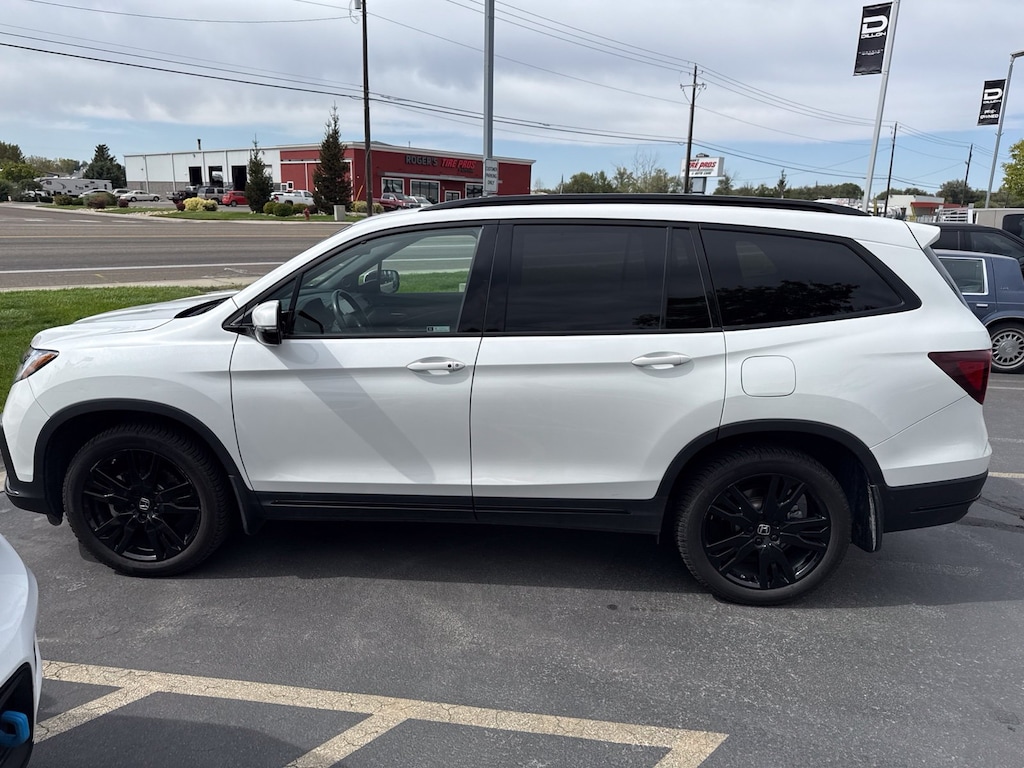 Used 2022 Honda Pilot Black Edition SUV