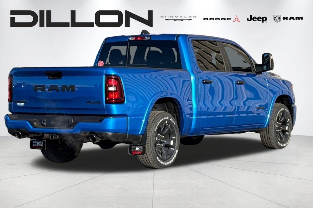 New 2026 Ram 1500 BIG HORN CREW CAB 4X4 5'7 BOX Pickup