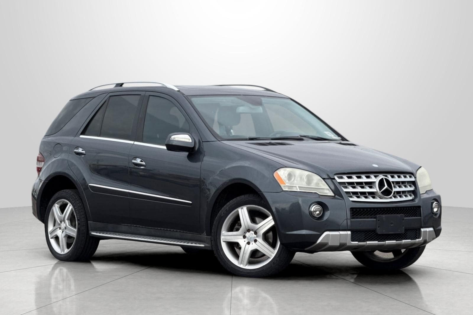 2010 Mercedes-Benz M-Class ML550