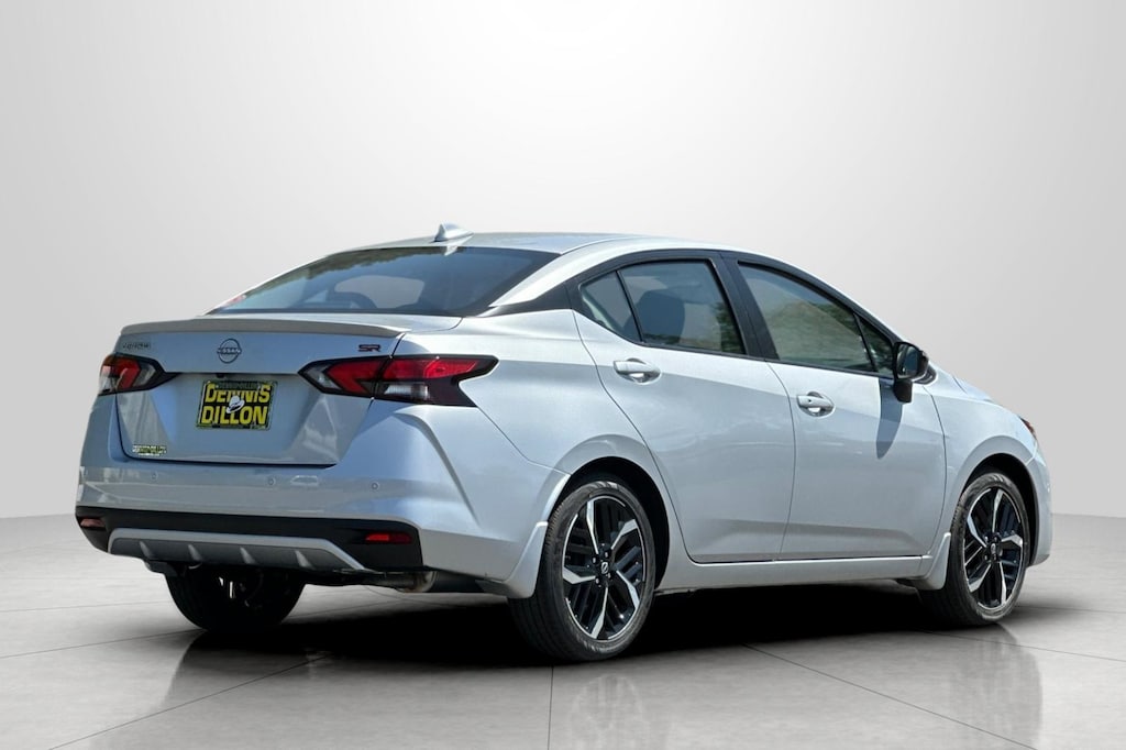 Used 2025 Nissan Versa 1.6 SR Sedan