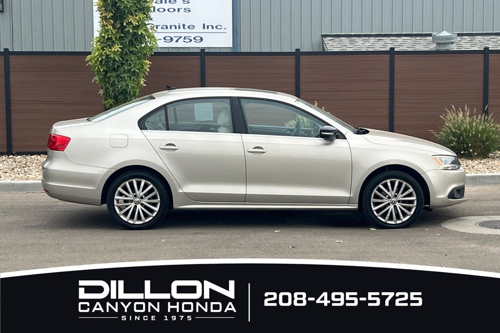 Used 2013 Volkswagen Jetta TDI Sedan