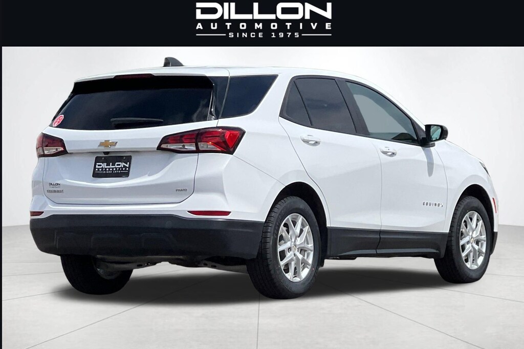 Used 2022 Chevrolet Equinox LS SUV