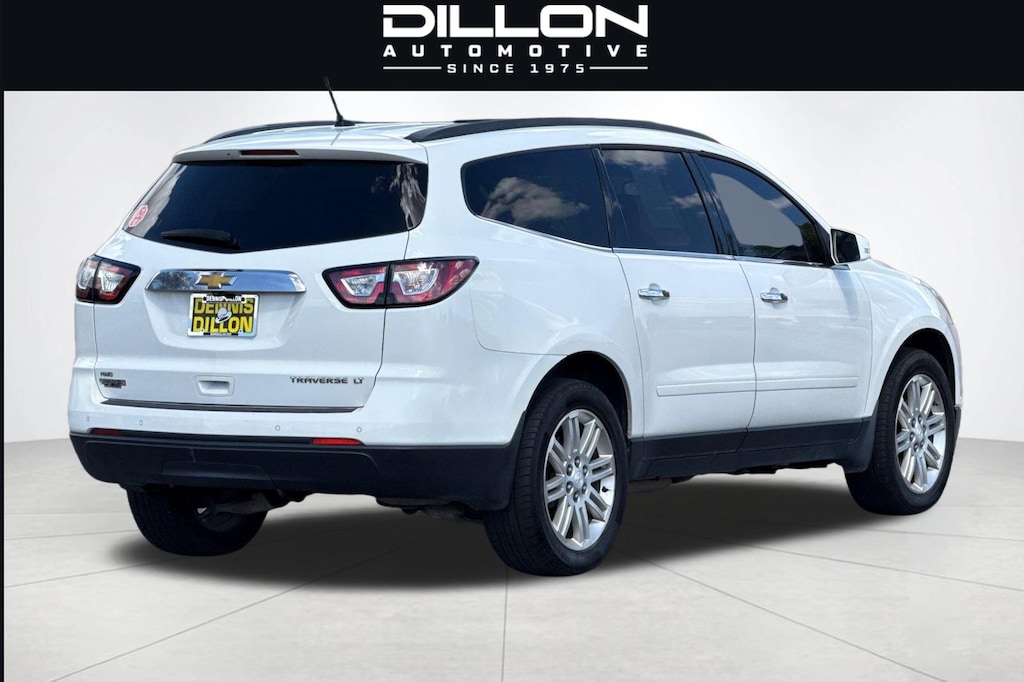 Used 2014 Chevrolet Traverse LT SUV