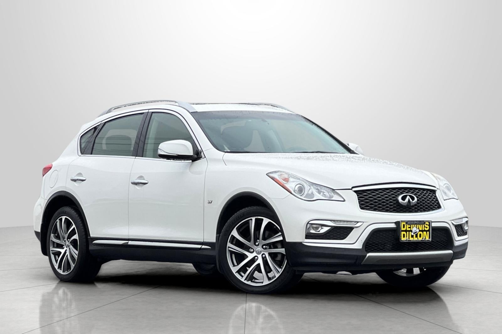 2017 INFINITI QX50 Base's photo