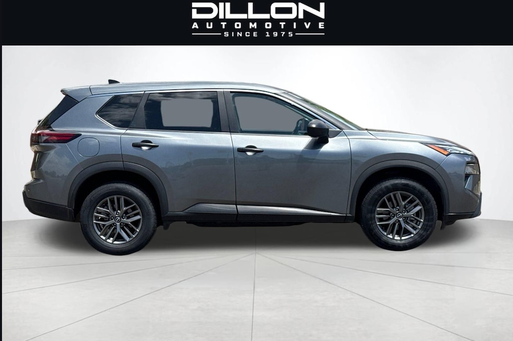 Used 2024 Nissan Rogue S SUV