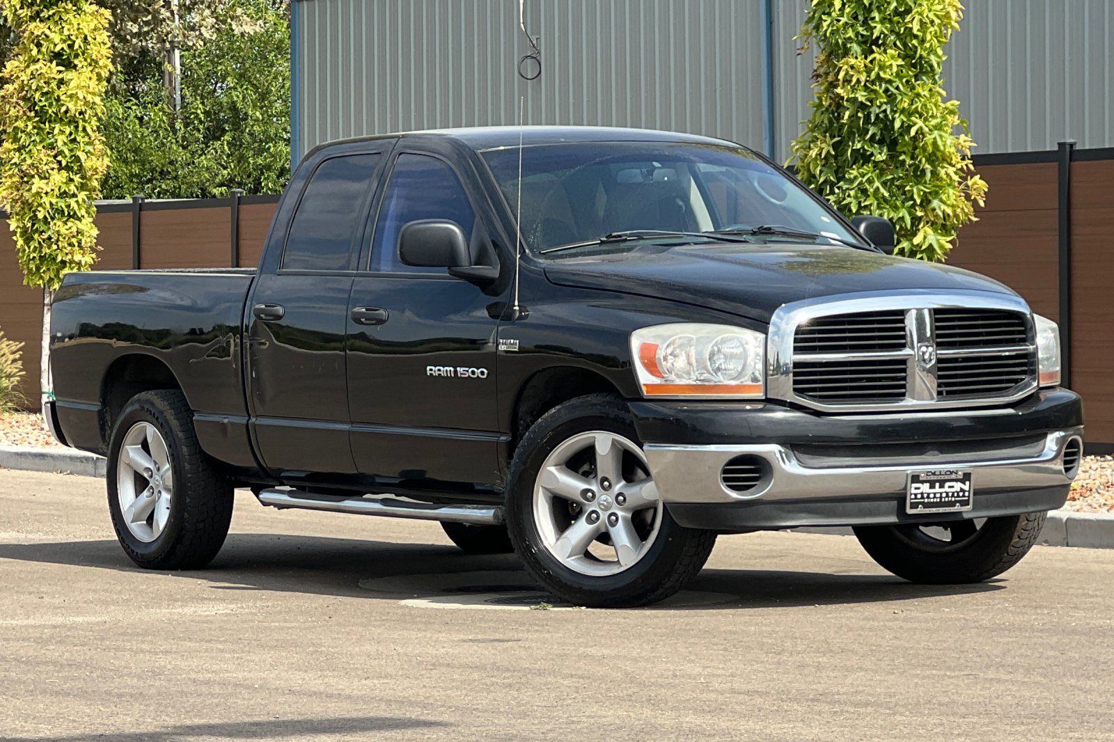 Used 2006 Dodge Ram 1500 Pickup SLT with VIN 1D7HA18276S565585 for sale in Nampa, ID
