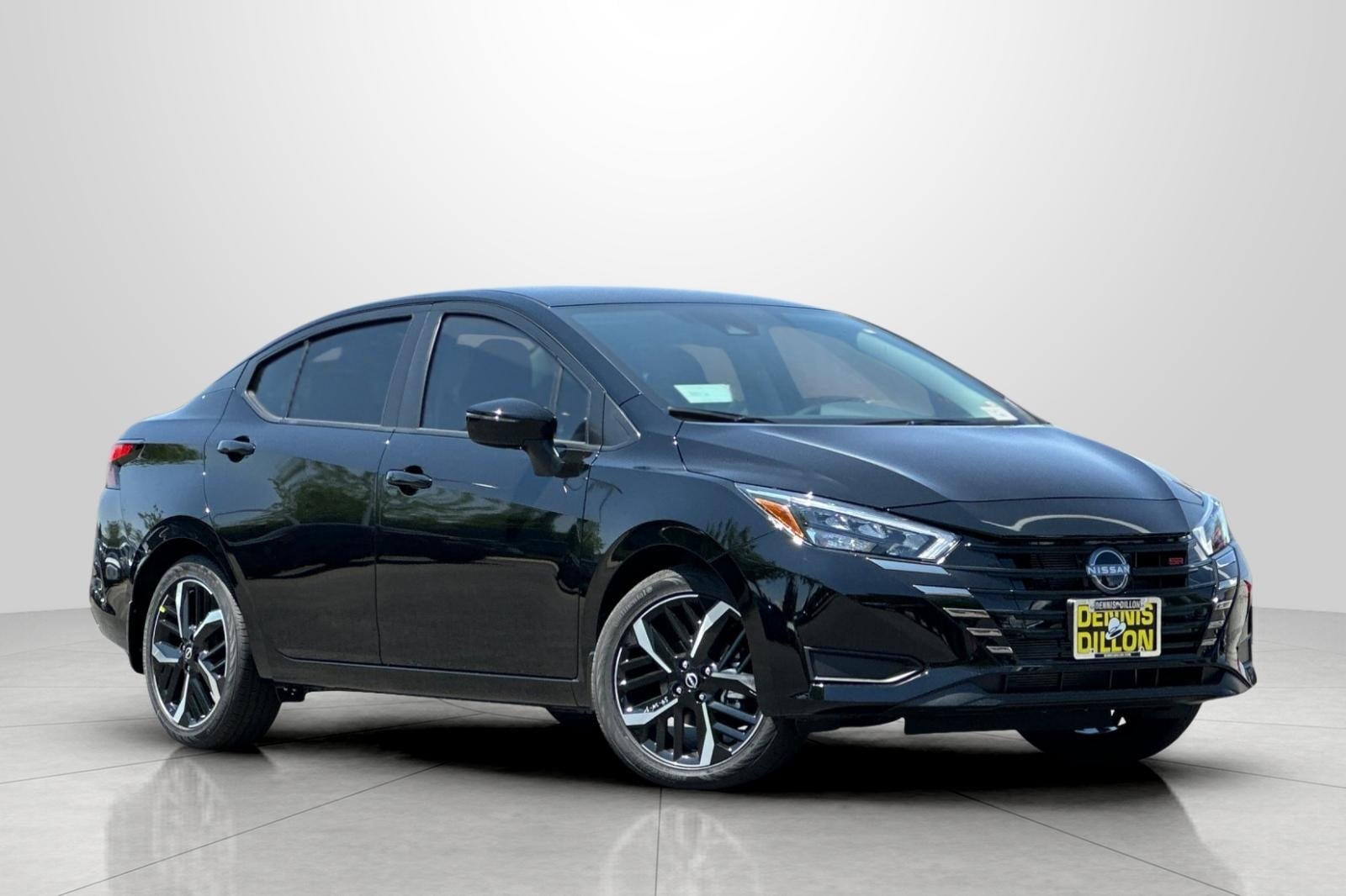 2025 Nissan Versa Sedan SR