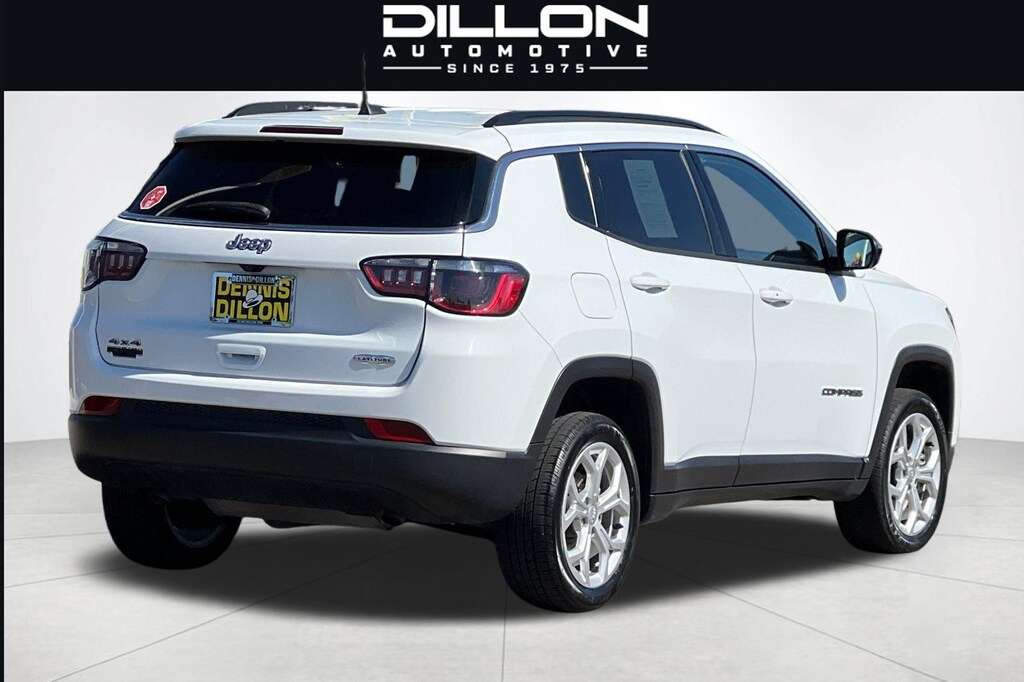 Used 2024 Jeep Compass Latitude SUV