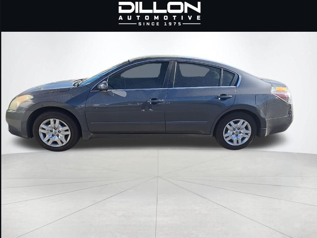 Used 2009 Nissan Altima 2.5 S Sedan