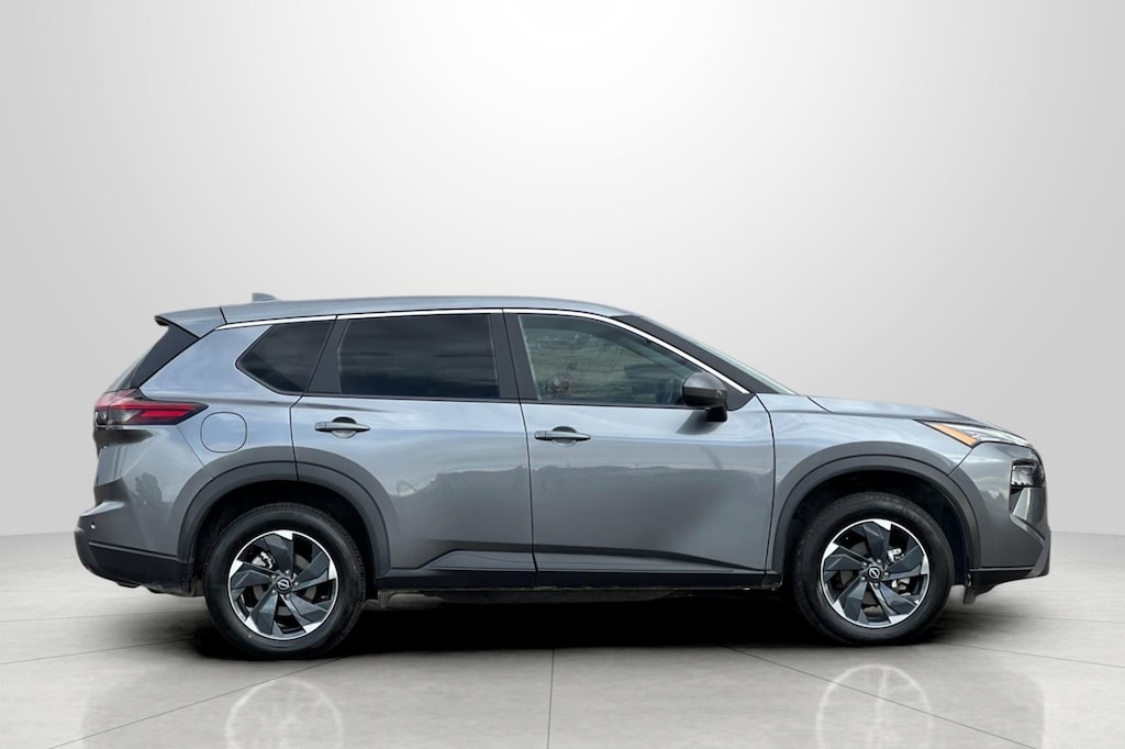 Used 2025 Nissan Rogue SV SUV