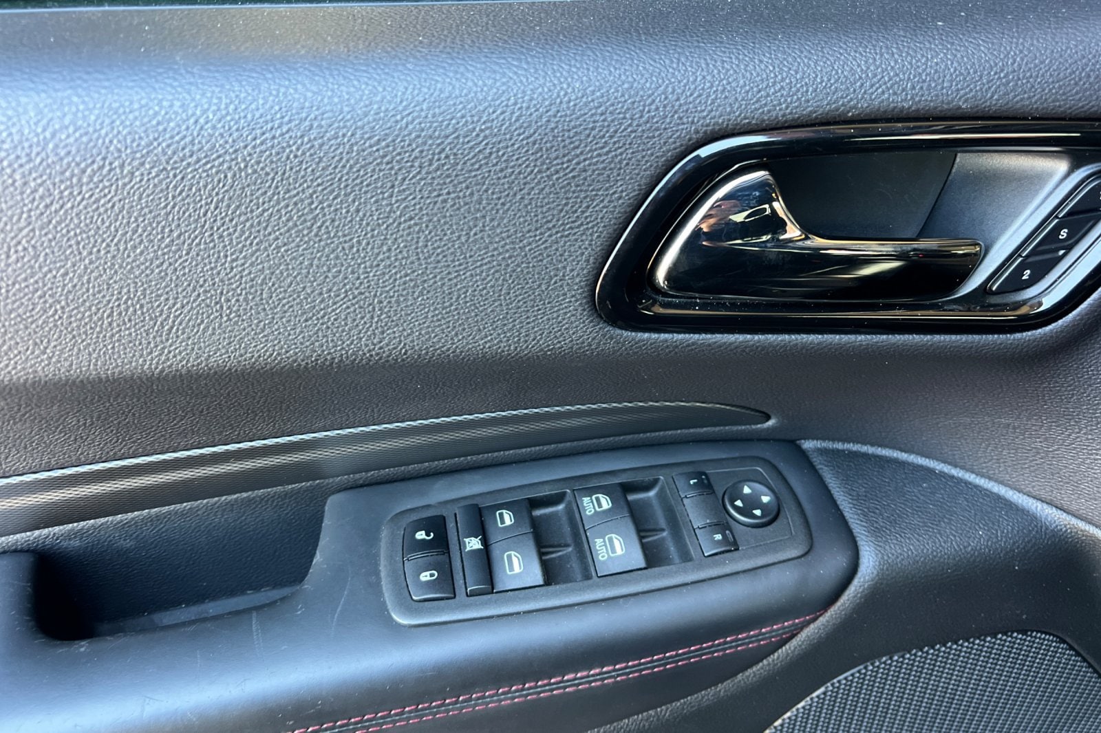 2021 Dodge Durango R/T - Photo 13