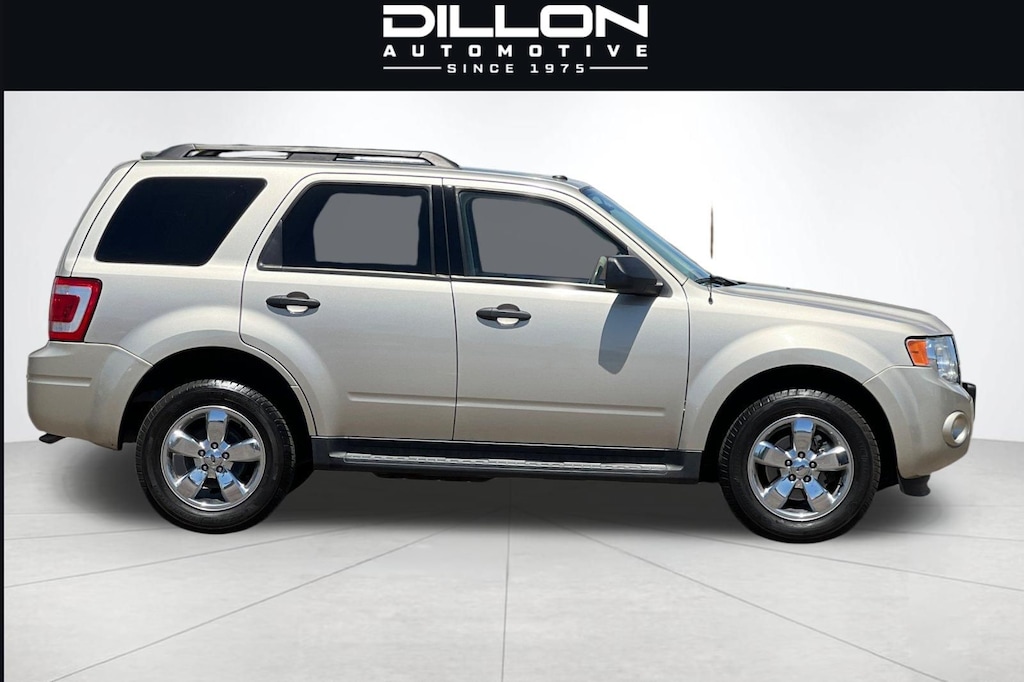 Used 2010 Ford Escape XLT SUV