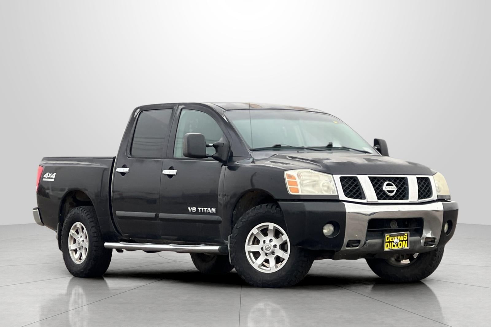 2006 Nissan Titan SE's photo