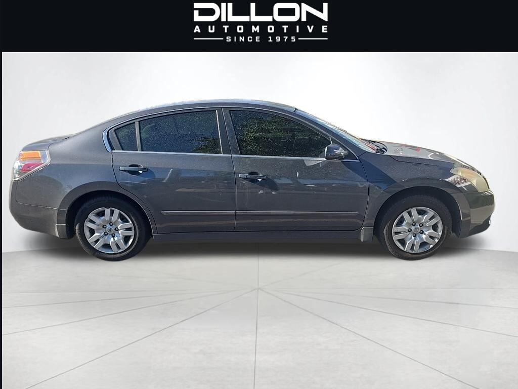 Used 2009 Nissan Altima 2.5 S Sedan