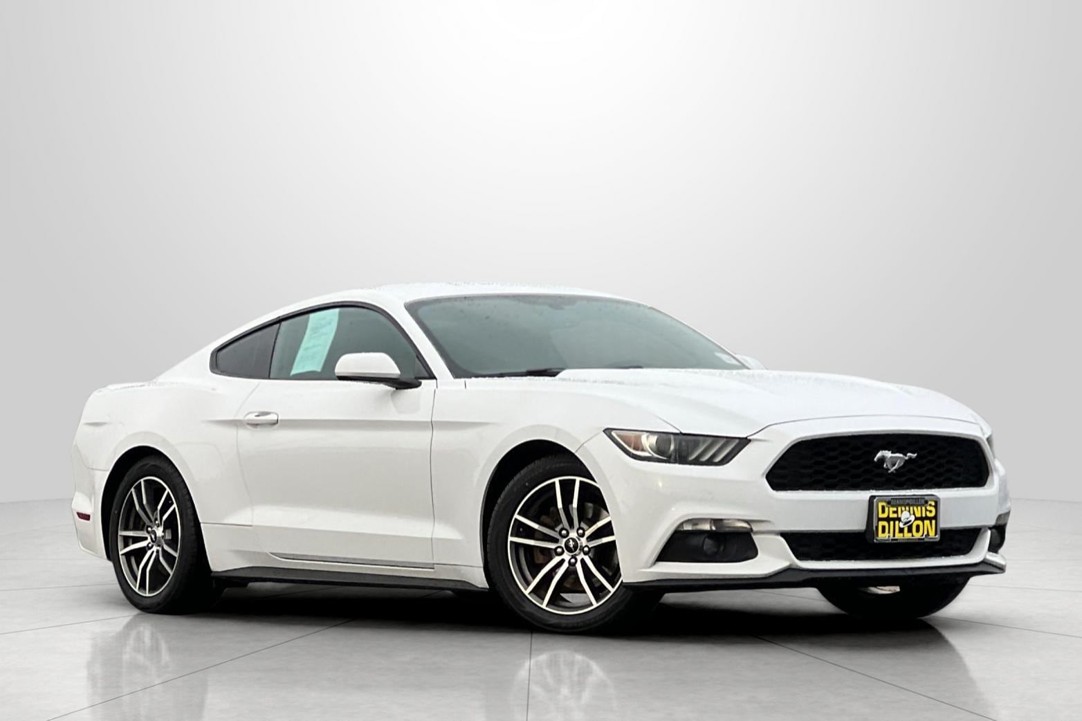 2016 Ford Mustang EcoBoost's photo