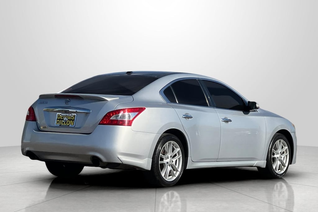 Used 2010 Nissan Maxima 3.5 SV Sedan