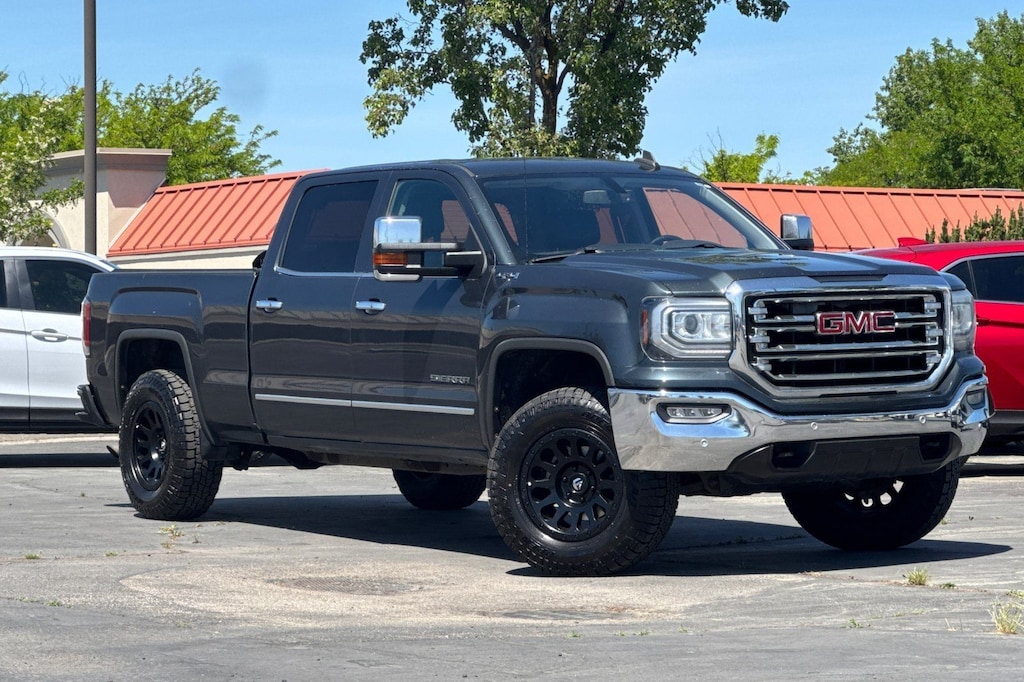 Used 2017 GMC Sierra 1500 SLT Truck