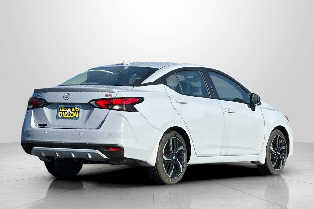 Used 2025 Nissan Versa 1.6 SR Sedan