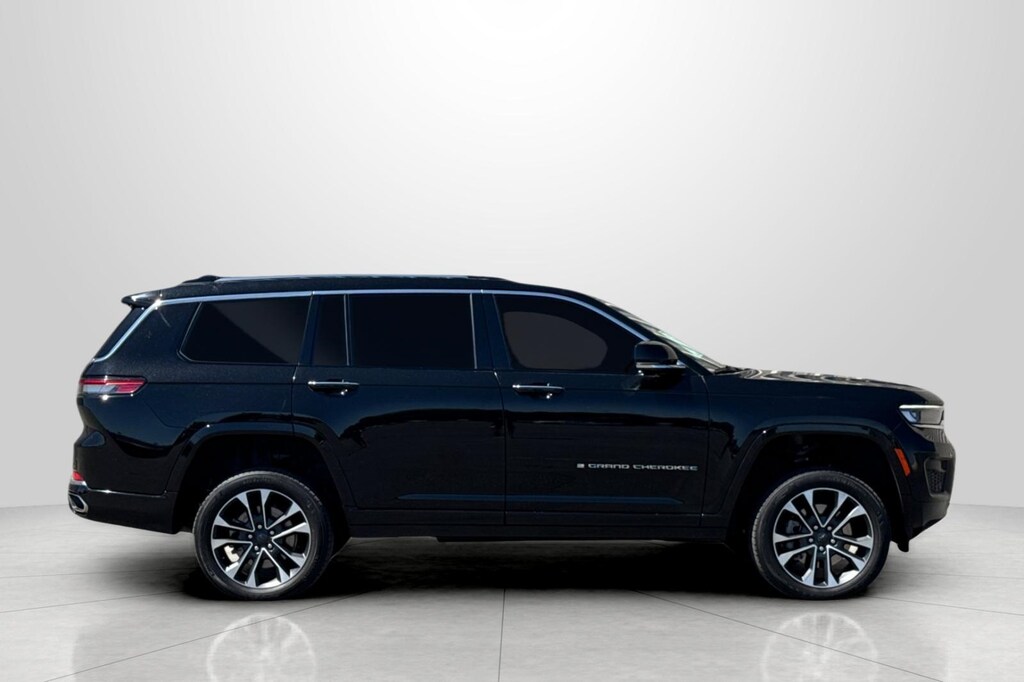 Used 2022 Jeep Grand Cherokee L Overland SUV