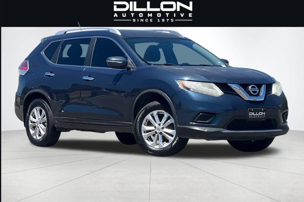 Used 2015 Nissan Rogue SV SUV