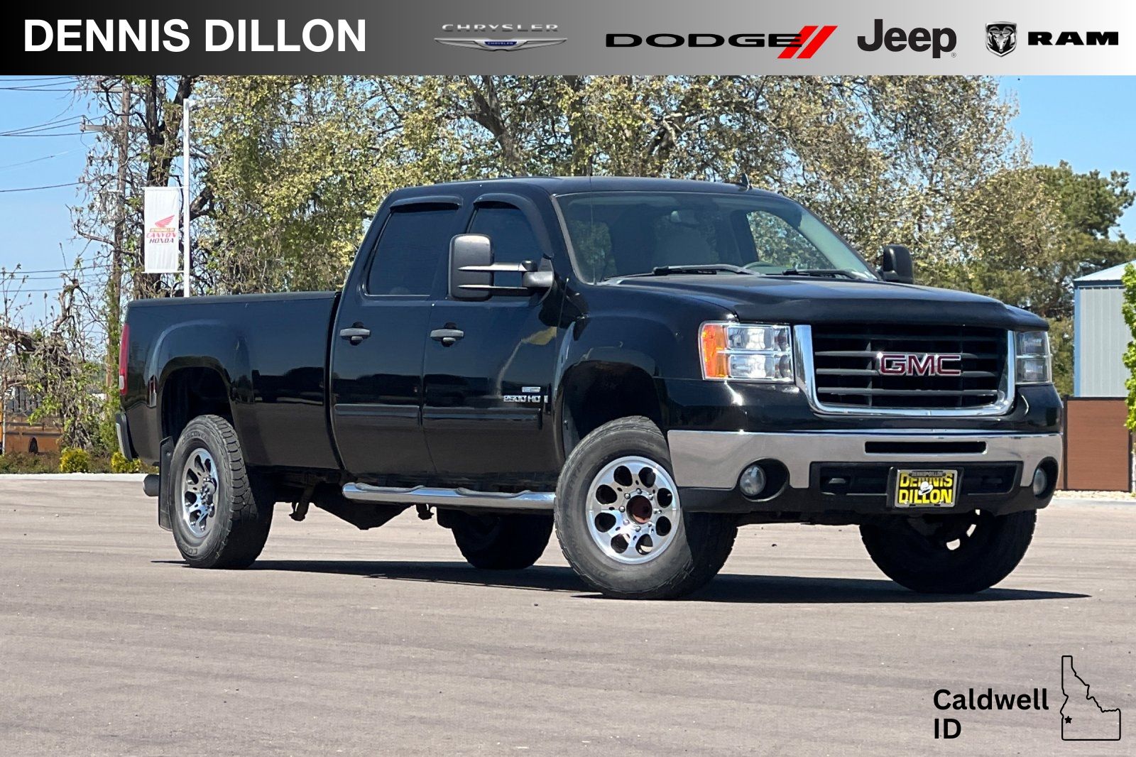 2008 GMC Sierra 2WD Crew Cab 8ft SLE2's photo