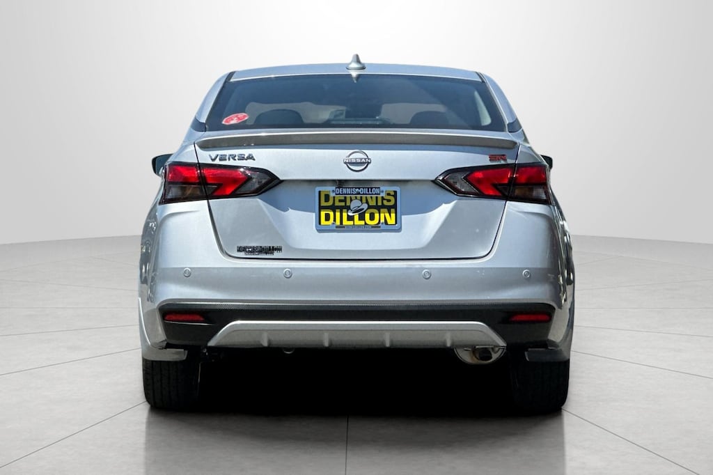 Used 2025 Nissan Versa 1.6 SR Sedan