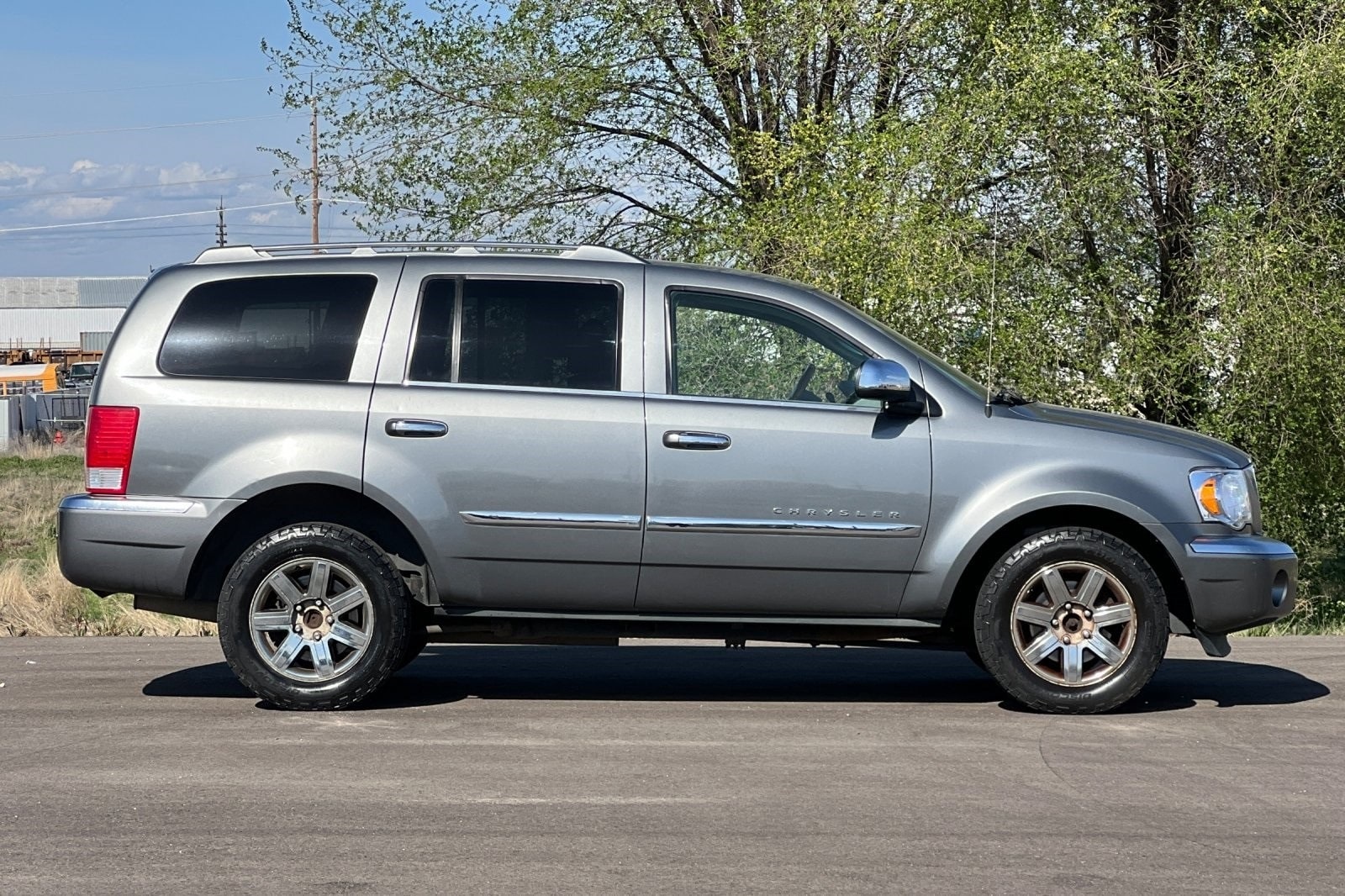 Used 2009 Chrysler Aspen Limited with VIN 1A8HW58P89F714218 for sale in Boise, ID
