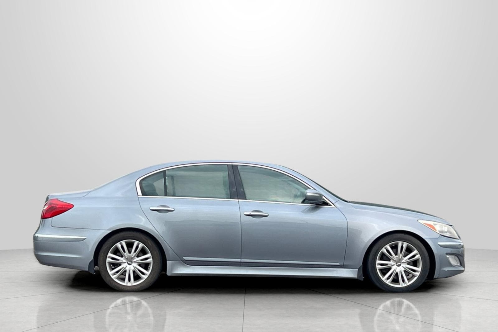 Used 2014 Hyundai Genesis 3.8 with VIN KMHGC4DD7EU263155 for sale in Nampa, ID