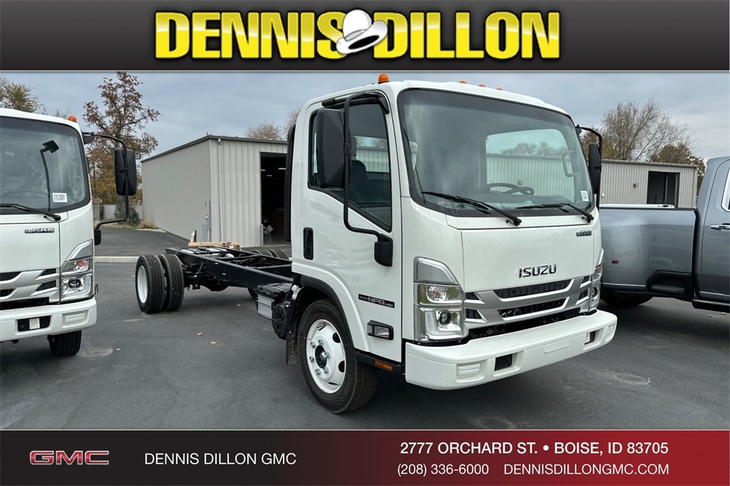 2026 Isuzu NPR's photo