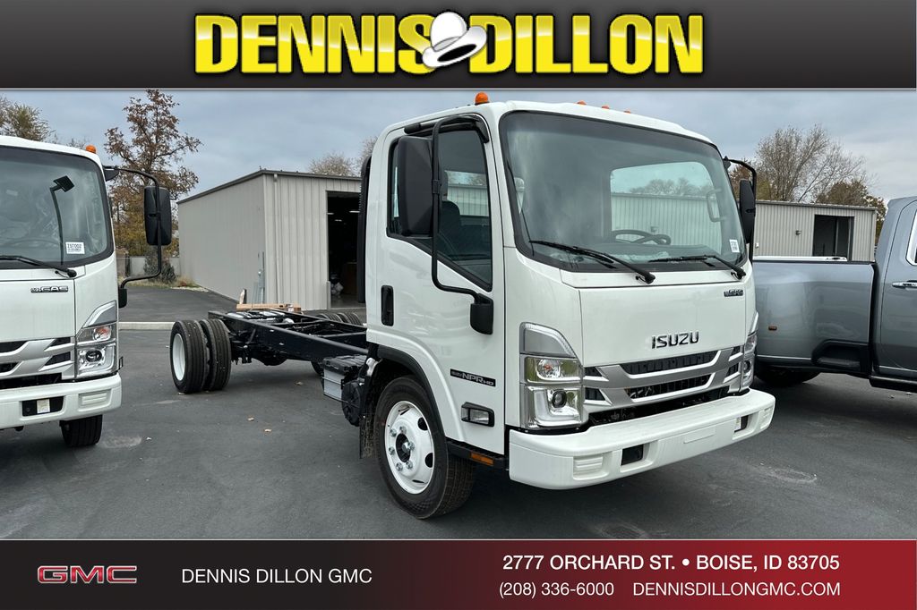 2026 Isuzu NPR's photo