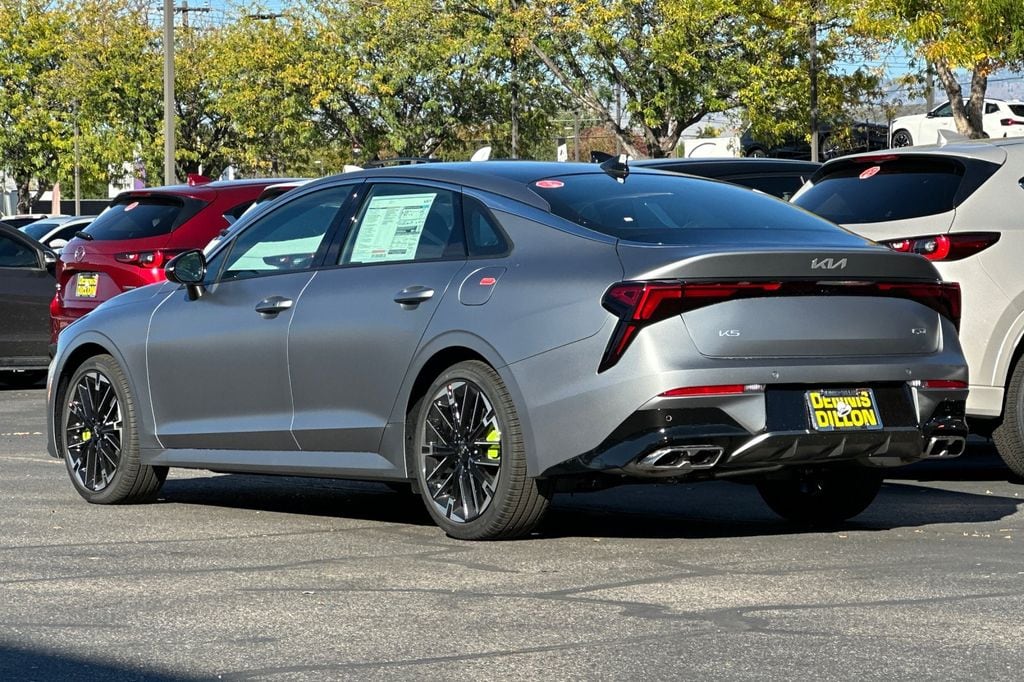 2026 Kia K5 GT - Photo 9