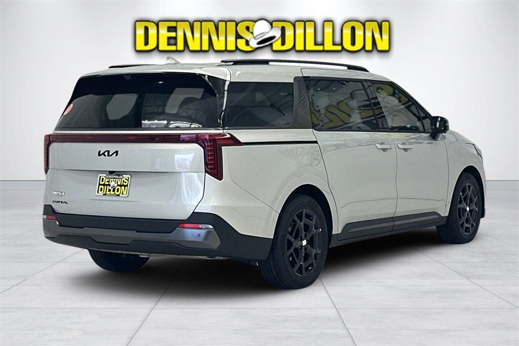 2025 Kia Carnival SX Prestige photo 4