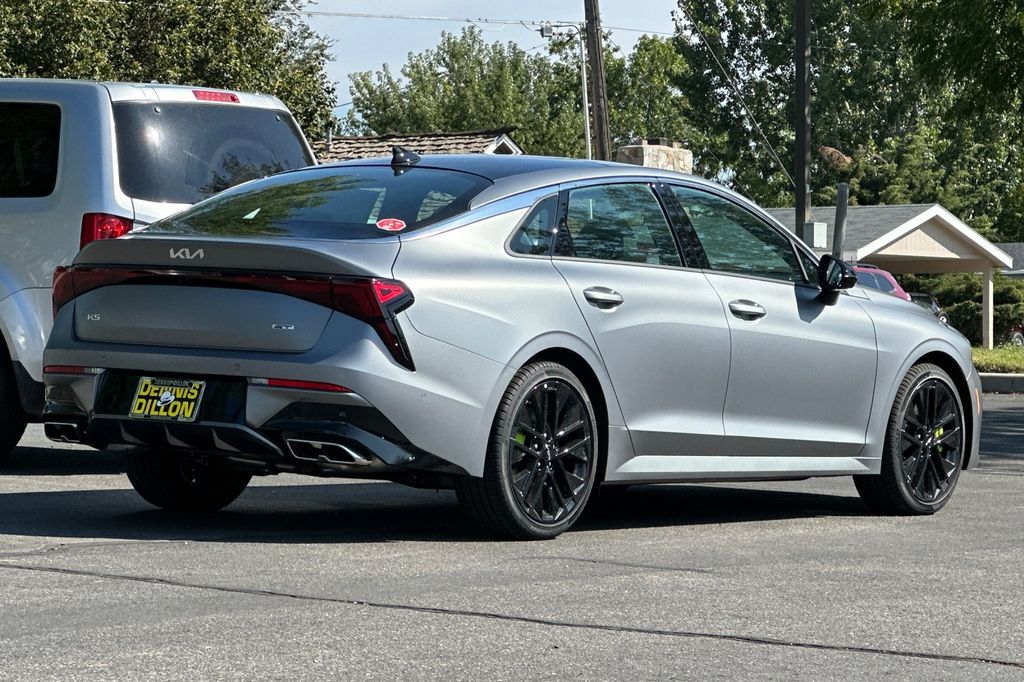 2026 Kia K5 GT - Photo 6