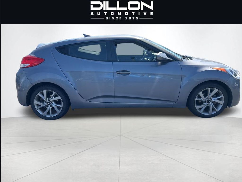 2016 Hyundai Veloster 1.6 EcoShift Dual Clutch Transmission's photo
