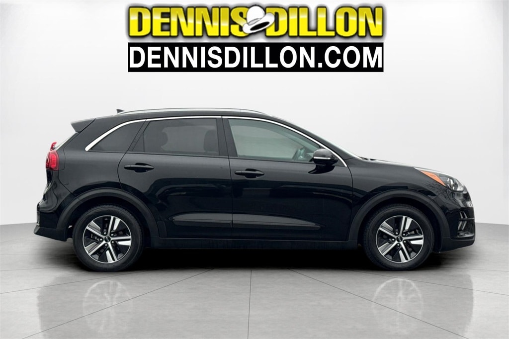 Used 2021 Kia Niro Plug-In Hybrid EX SUV