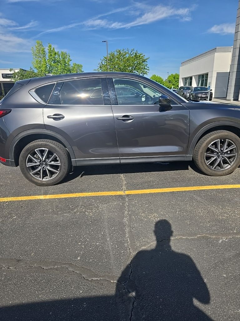 2017 Mazda CX-5 Grand Touring Auto AWD's photo