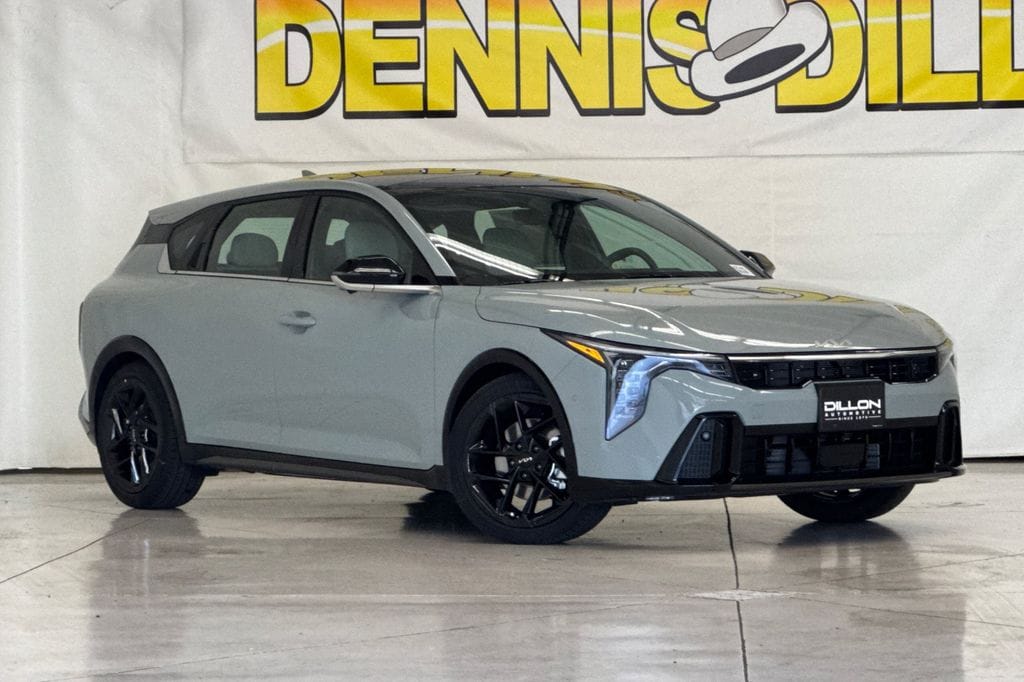 2026 Kia K4 GT-Line Turbo AT Hatchback's photo
