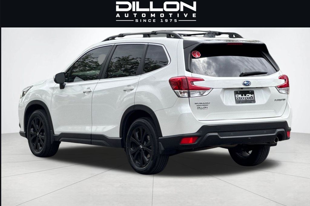 2024 Subaru Forester Limited - Photo 6