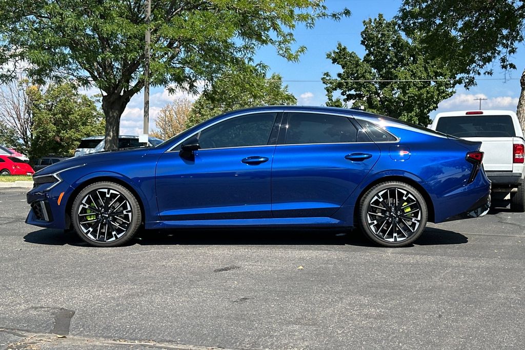 2026 Kia K5 GT - Photo 6