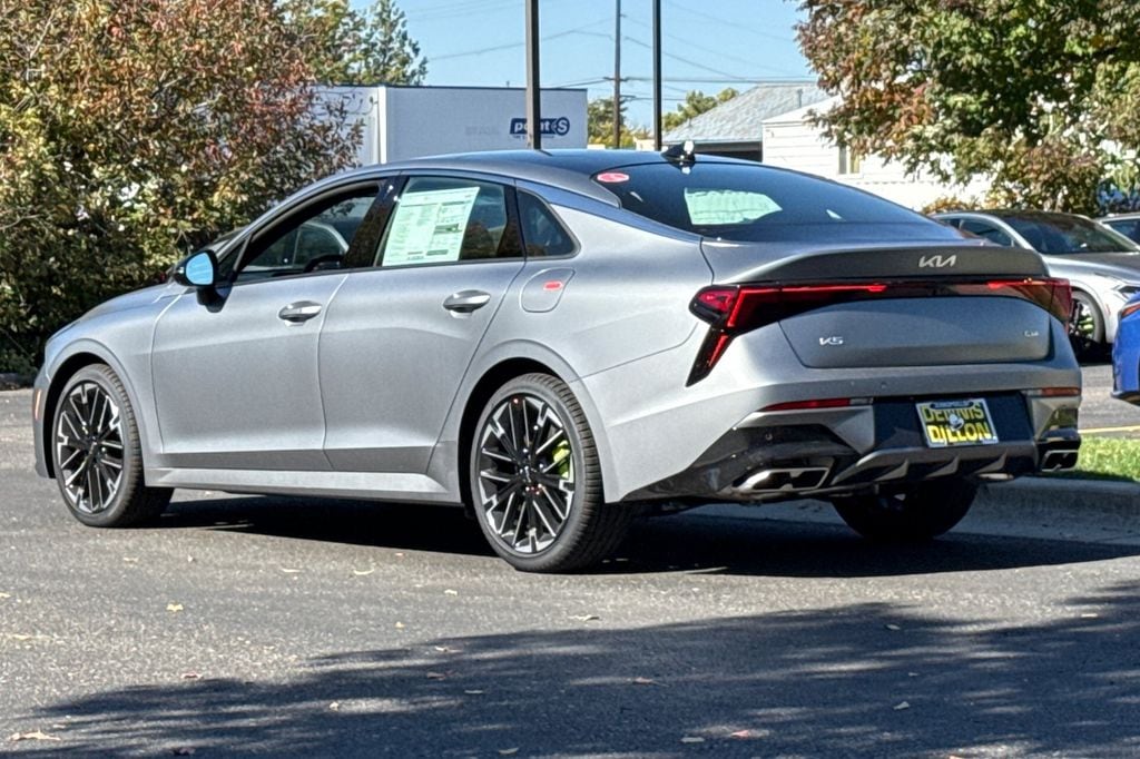 2026 Kia K5 GT - Photo 9