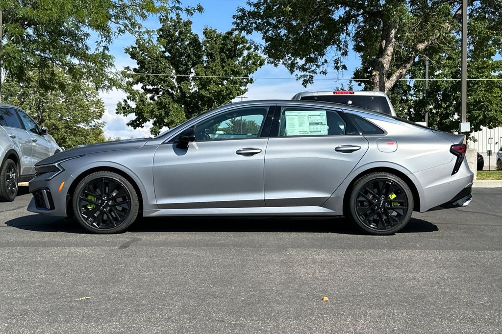 2026 Kia K5 GT - Photo 10