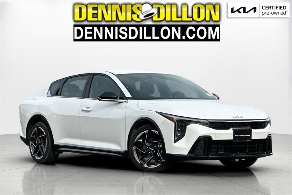 2025 Kia K4 GT-Line's photo