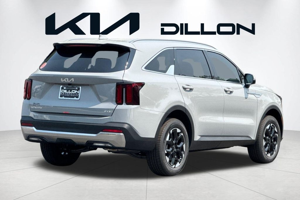 New 2026 Kia Sorento S SUV