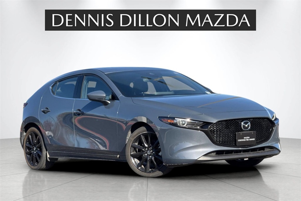 2023 Mazda Mazda3 Premium's photo